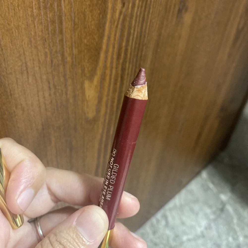 Avon colorstick lips